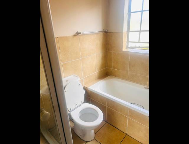 3 BEDROOM APARTMENT RENTED IN SONNEVELD